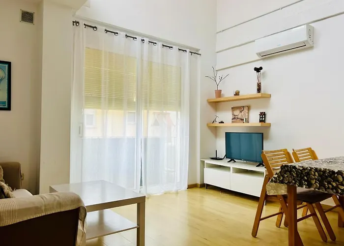 Apartaments Ample Port Marina